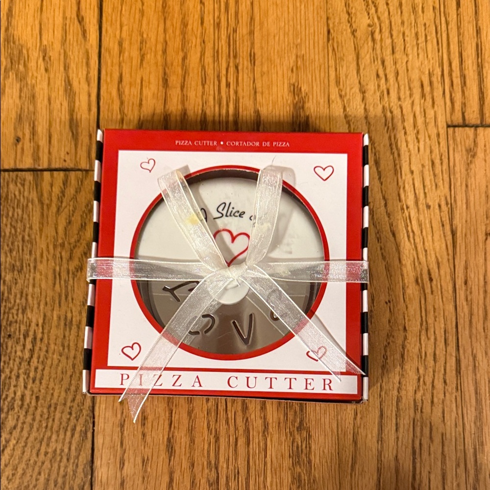 Kate Aspen Pizza Cutter